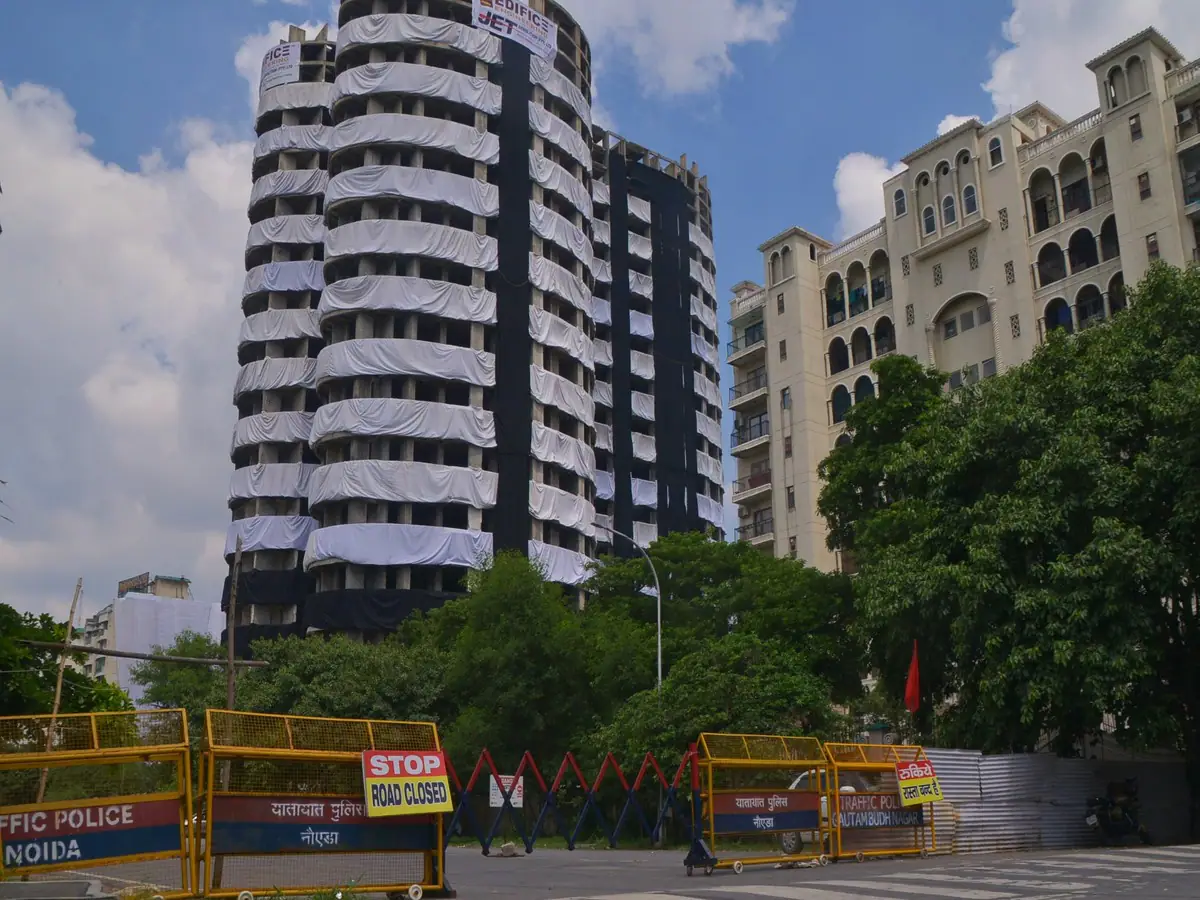 सुपरटेक के 55 पिलर होंगे मरम्मत, 25 तारीख तक पूरा होगा काम