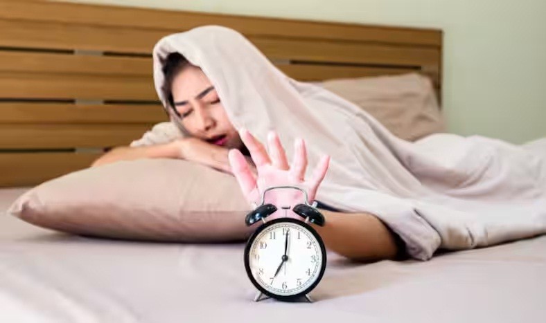सुबह इस समय उठने से बदल सकती है आपकी किस्मत – Vastu Tips for Morning Habits