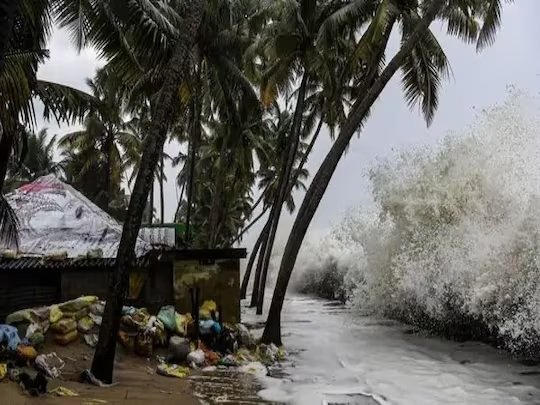 Cyclone Mocha : आईएमडी ने जारी की चेतावनी, आ रहा है साल का पहला साइक्लोन