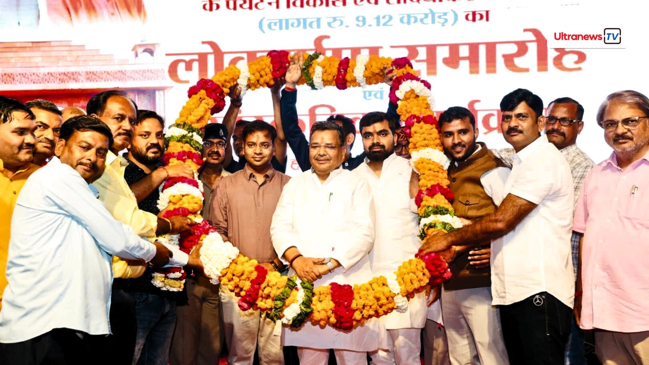 उत्तरप्रदेश: पर्यटन मंत्री ने किया सामौर बाबा धाम का लोकार्पण चार, सौ वर्षों की विरासत को धारण किए हुआ है बाबा का धाम