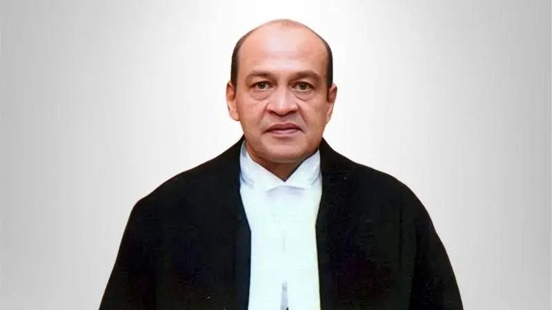 जस्टिस यशवंत वर्मा मामला: कैसे होती है हाई कोर्ट के जजों के ख़िलाफ़ क़ानूनी कार्रवाई