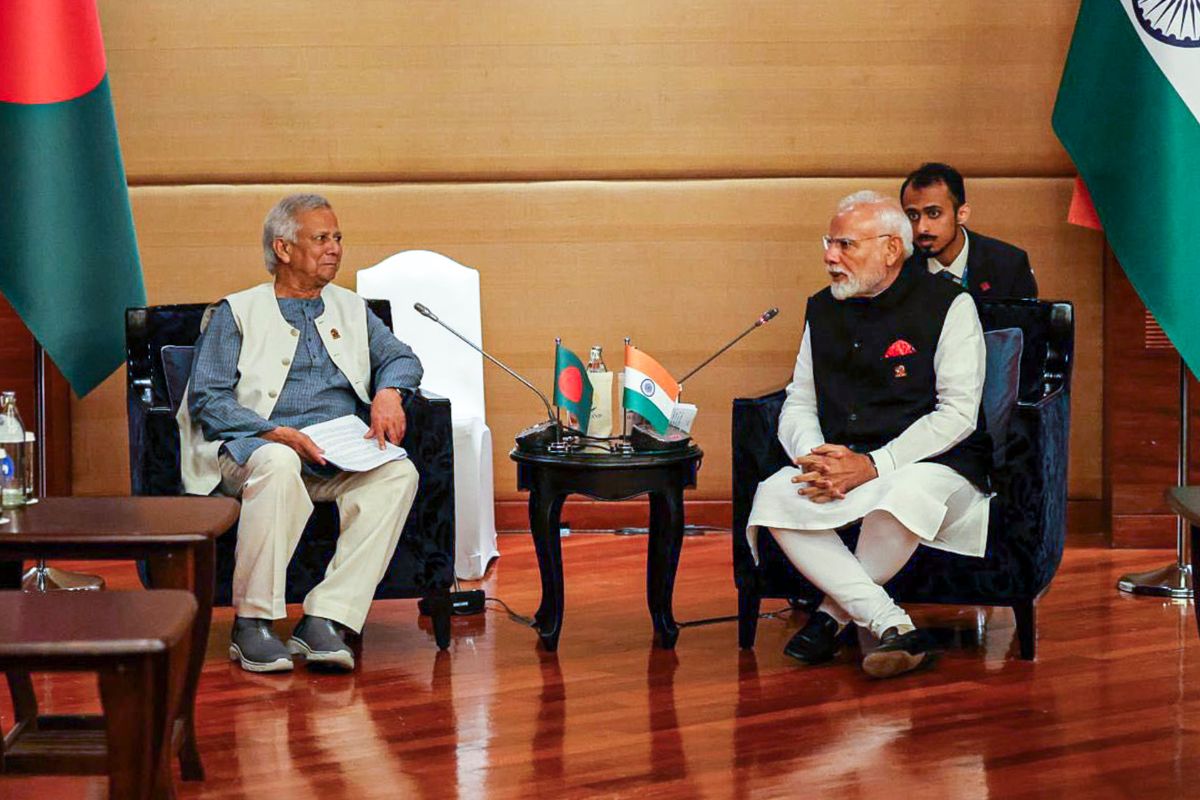 नरेंद्र मोदी को यूनुस से क्या पूछ लिया?