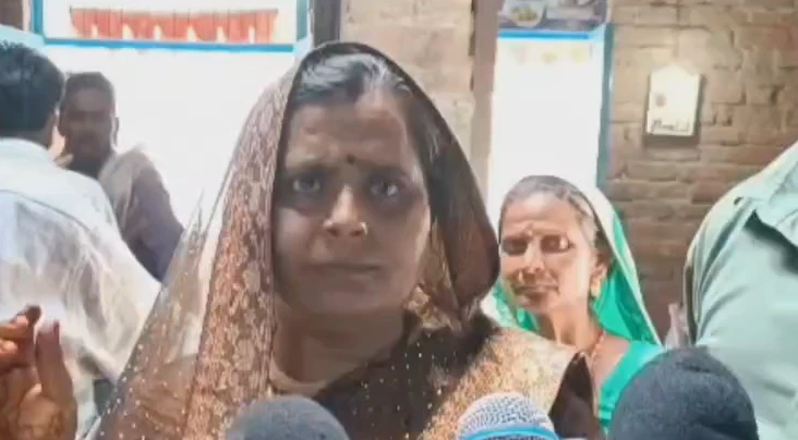 आगरा में दलित दूल्हे के साथ मारपीट का मामला, दूल्हा पैदल पहुँच बारात घर