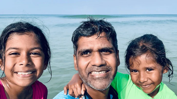 भारत में बेटियों की परवरिश एक क्रांति है: बेंगलुरु के एक व्यक्ति का शक्तिशाली पोस्ट वायरल हुआ